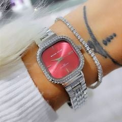 Michael Fellini Kırmızı Aksamlı İthal Bayan Çelik Saat