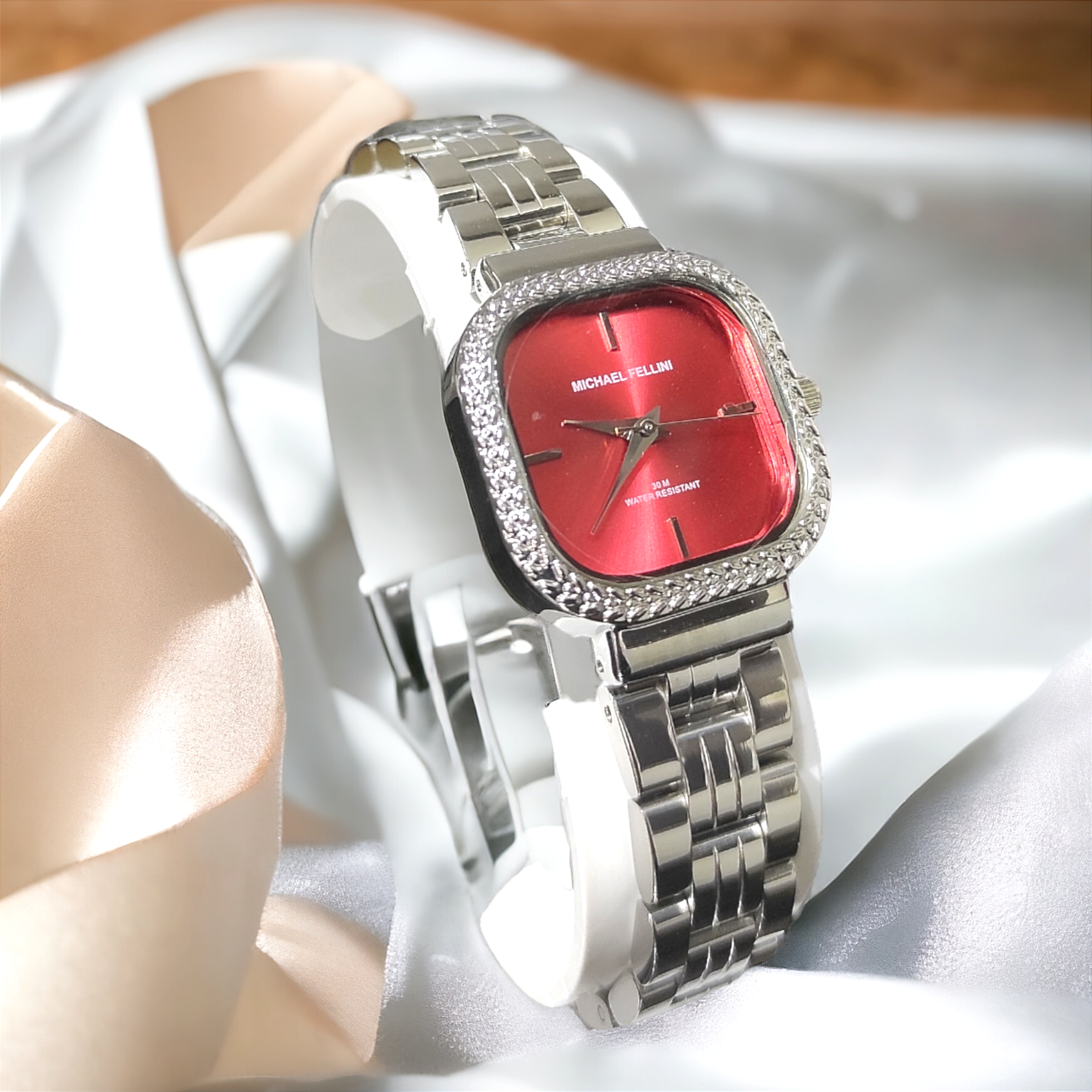 Michael Fellini Kırmızı Aksamlı İthal Bayan Çelik Saat