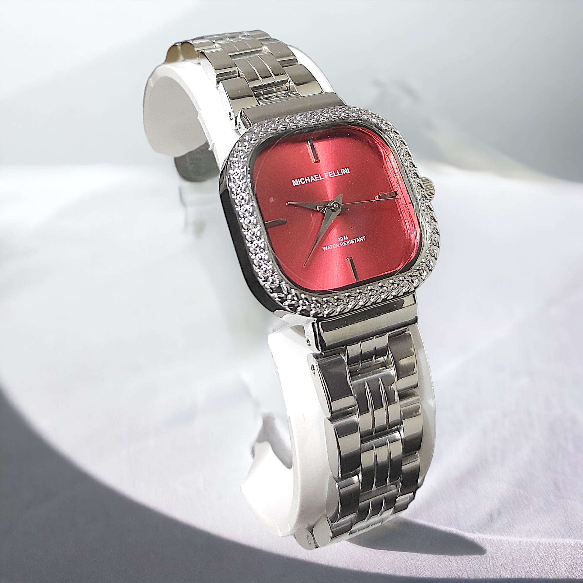 Michael Fellini Kırmızı Aksamlı İthal Bayan Çelik Saat