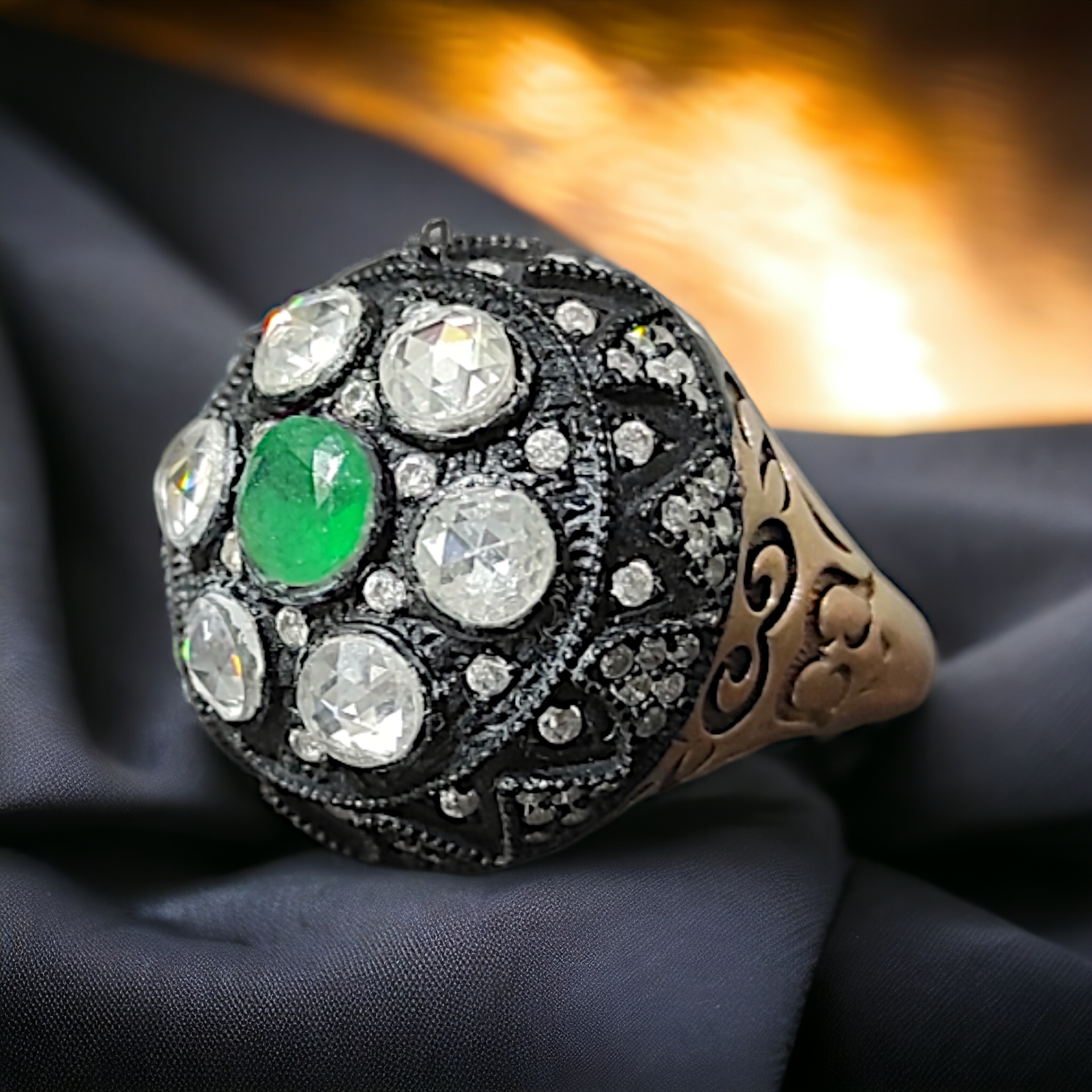 Akik Taşlı, Elmas Montur Altın Kaplamalı Gümüş Yüzük