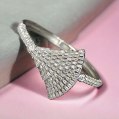 BAGETY TAŞLI TASARIM İTHAL ALTIN RODAJLI GÜMÜŞ BİLEZİK