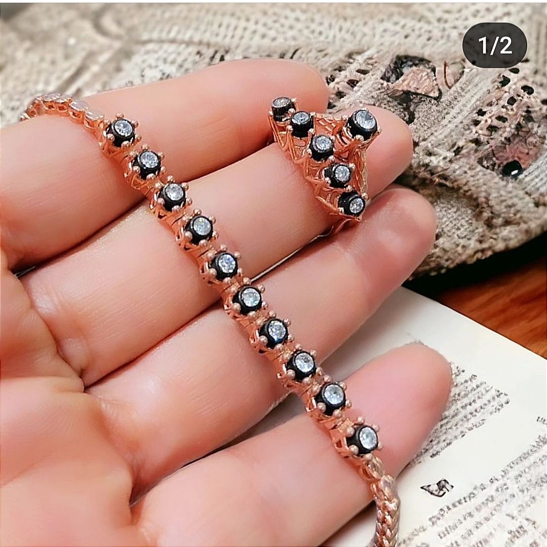 Elmas Montur, Altın kaplamalı Rose Gümüş Bileklik