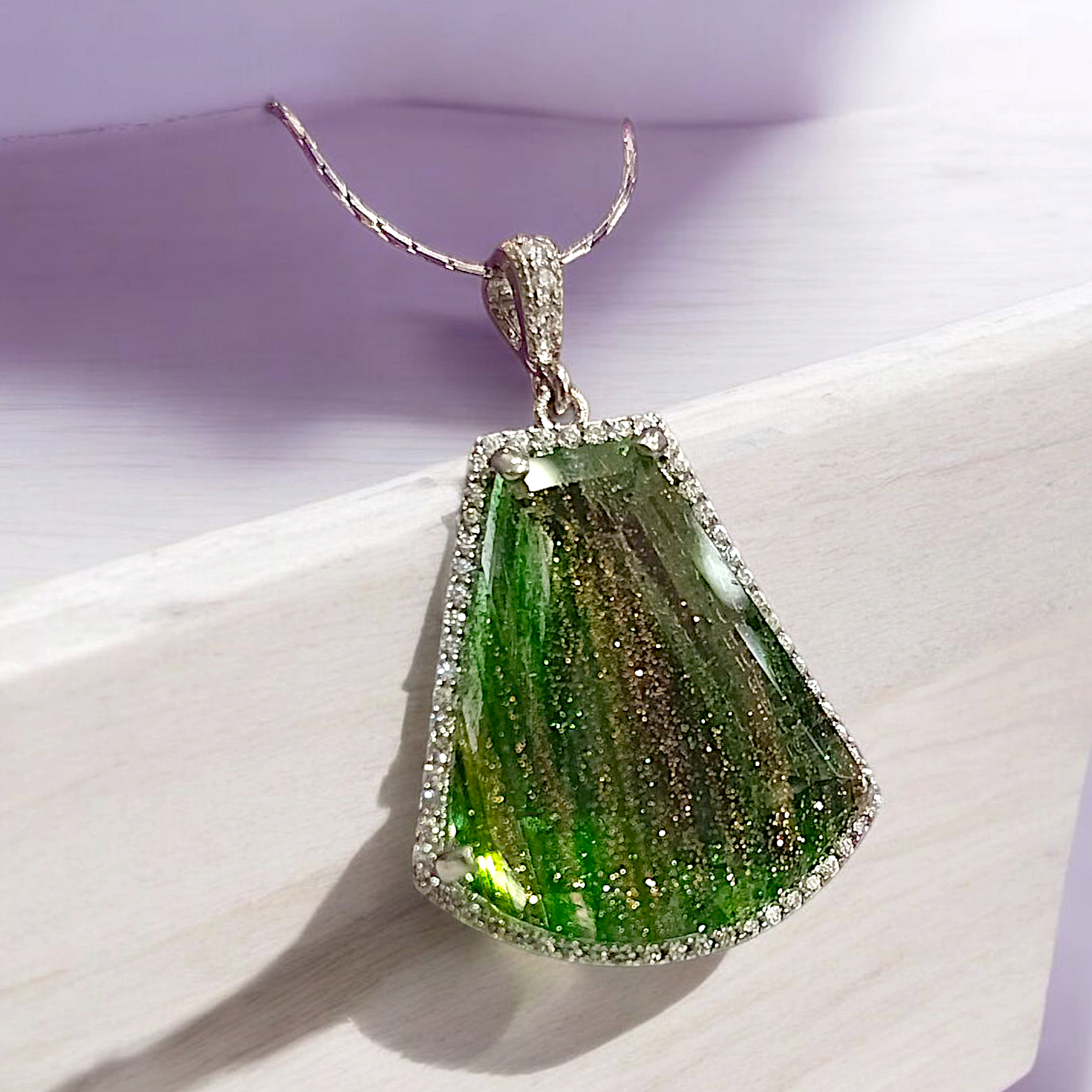 Yıldız Taşlı Tasarım İthal Gümüş Kolye