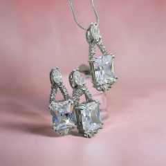 Mazonit Bagety Taşlı Altın kaplamalı Gümüş Set