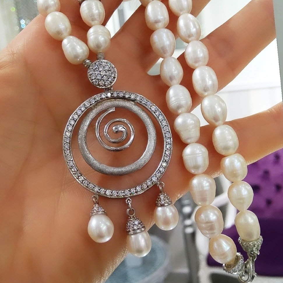 HAKİKİ İNCİ TAŞLI  TEK TASARIM  GÜMÜŞ KOLYE