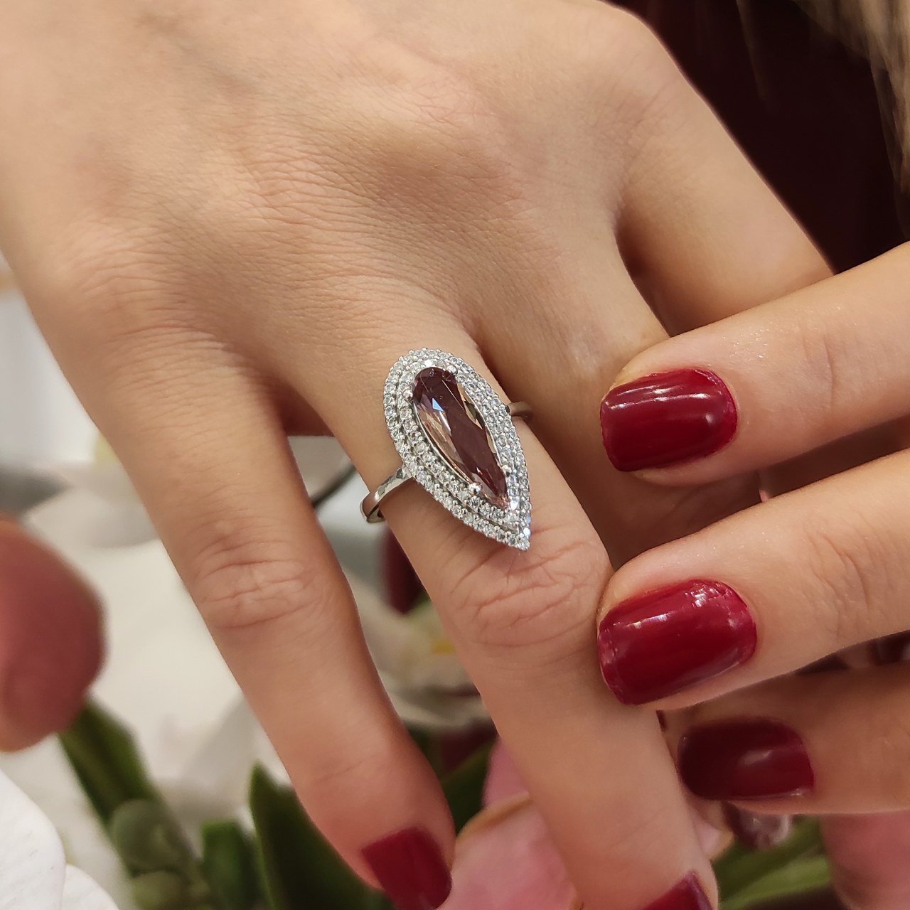 ZULTANİTE TAŞLI RENKMDEĞİŞTİREN GÜMÜŞ DAMLA YÜZÜK