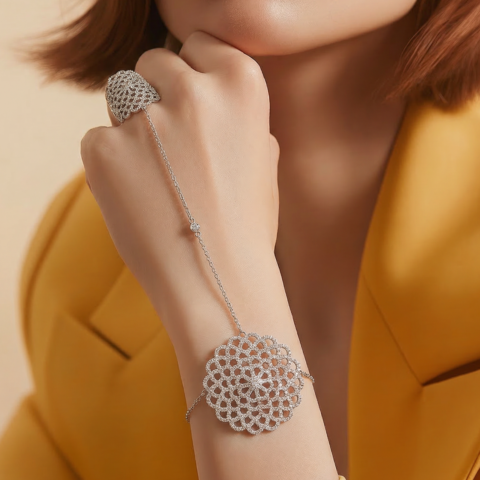 Swarovski Taşlı, Altın kaplamalı İthal Gümüş Şahmeran