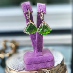 YILDIZ TAŞLI İTHAL TASARIM GÜMÜŞ KÜPE