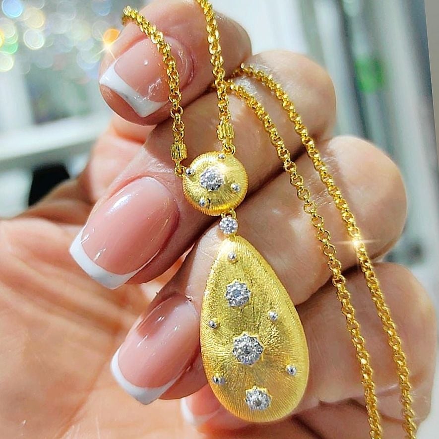 İtalyan Altın Kaplamalı Tasarım Gümüş Kolye