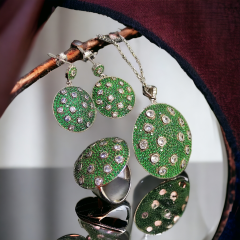 Zümrüt yeşili İthal Gümüş Swarovski taş Set