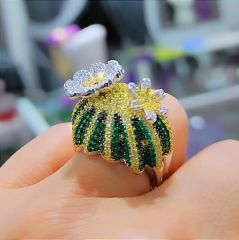 Zümrüt yeşili Altın Kaplamalı Tasarım Gümüş Yüzük