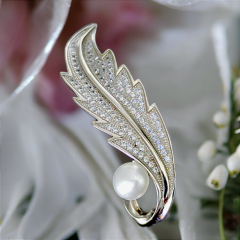 İnci Taslı,Yaprak Model İthal Gümüş Broş