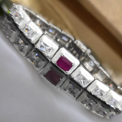 Yakut ve oniks Taşlı İthal Tasarım Gümüş Bileklik