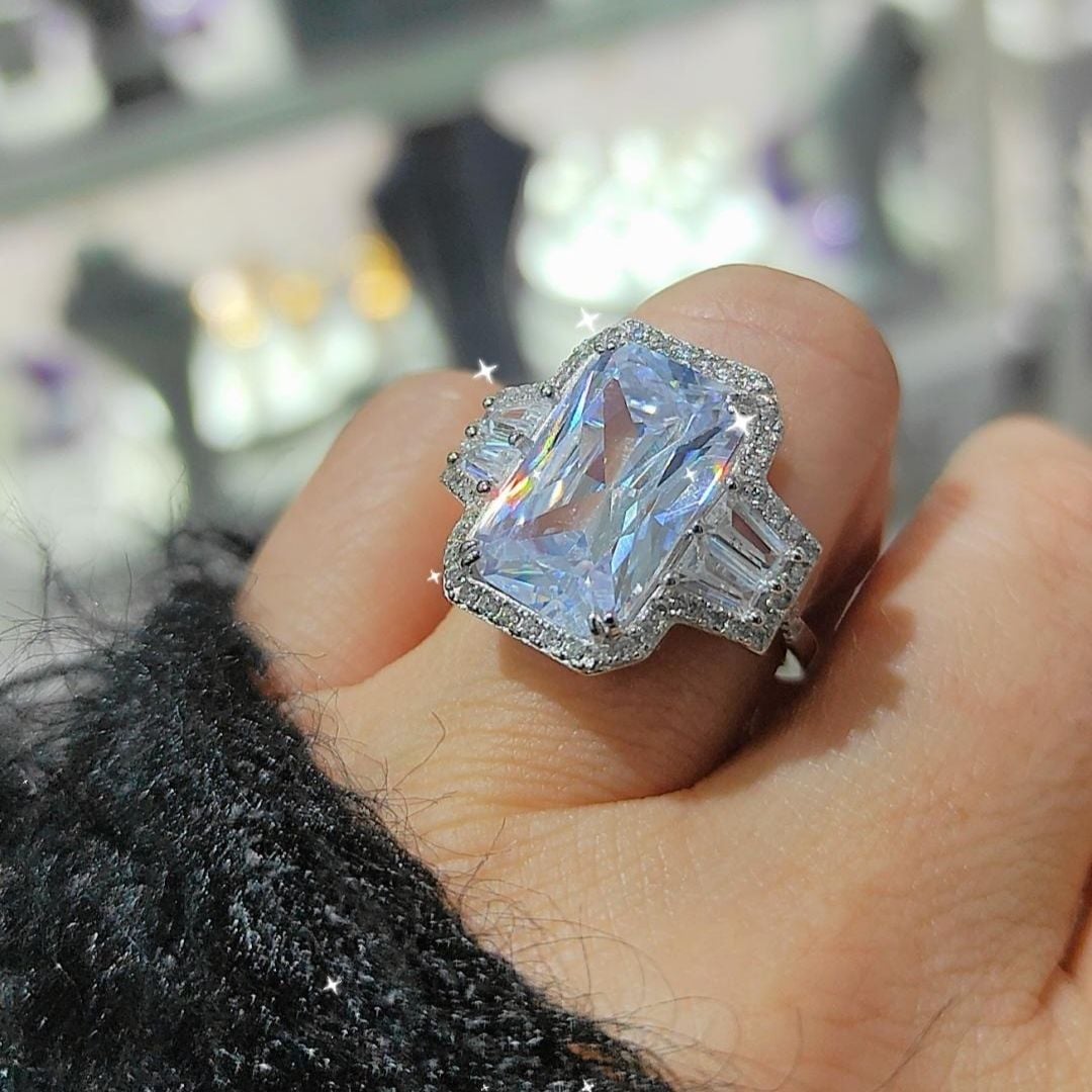 Bagety kesim Swarovski Taşlı Altın Kaplamalı Gümüş Yüzük