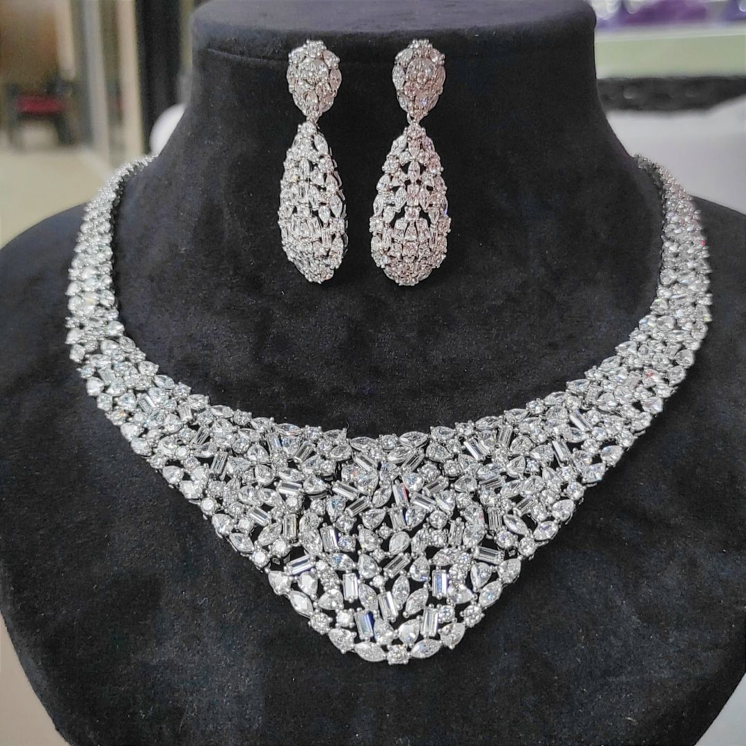 Swarovski Taşlı Altın Kaplamalı İthal Gümüş Set