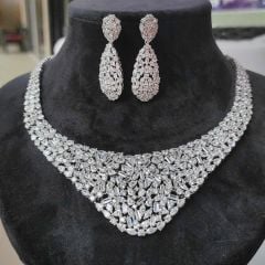Swarovski Taşlı Altın Kaplamalı İthal Gümüş Set