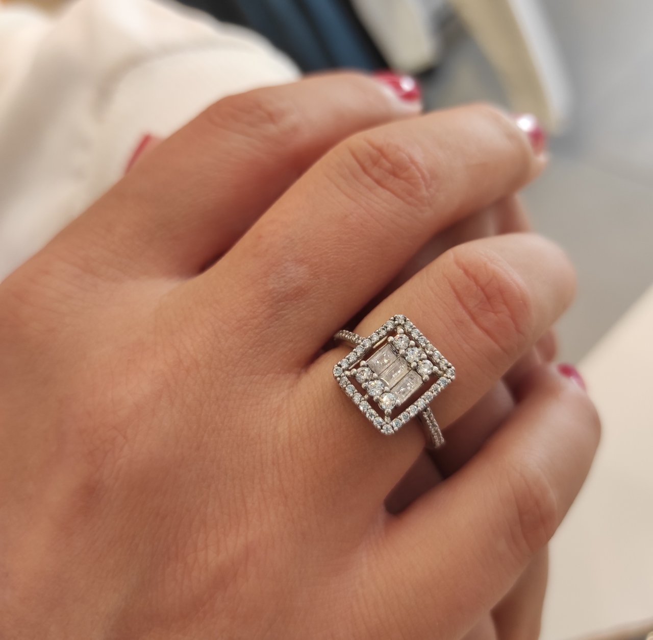 BAGETY TAŞLI, ALTIN KAPLAMALI GÜMÜŞ YÜZÜK