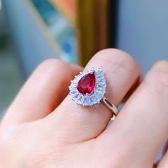 Yakut ve Swarovski Taşlı İthal Gümüş Yüzük