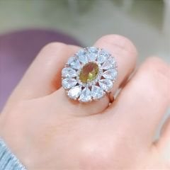 Zultanite Taşlı Renk Değiştiren Gümüş Yüzük