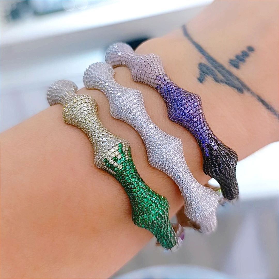 Swarovski renkli Taşlı İthal Altın kaplamalı Gümüş kelepçe Bilezik