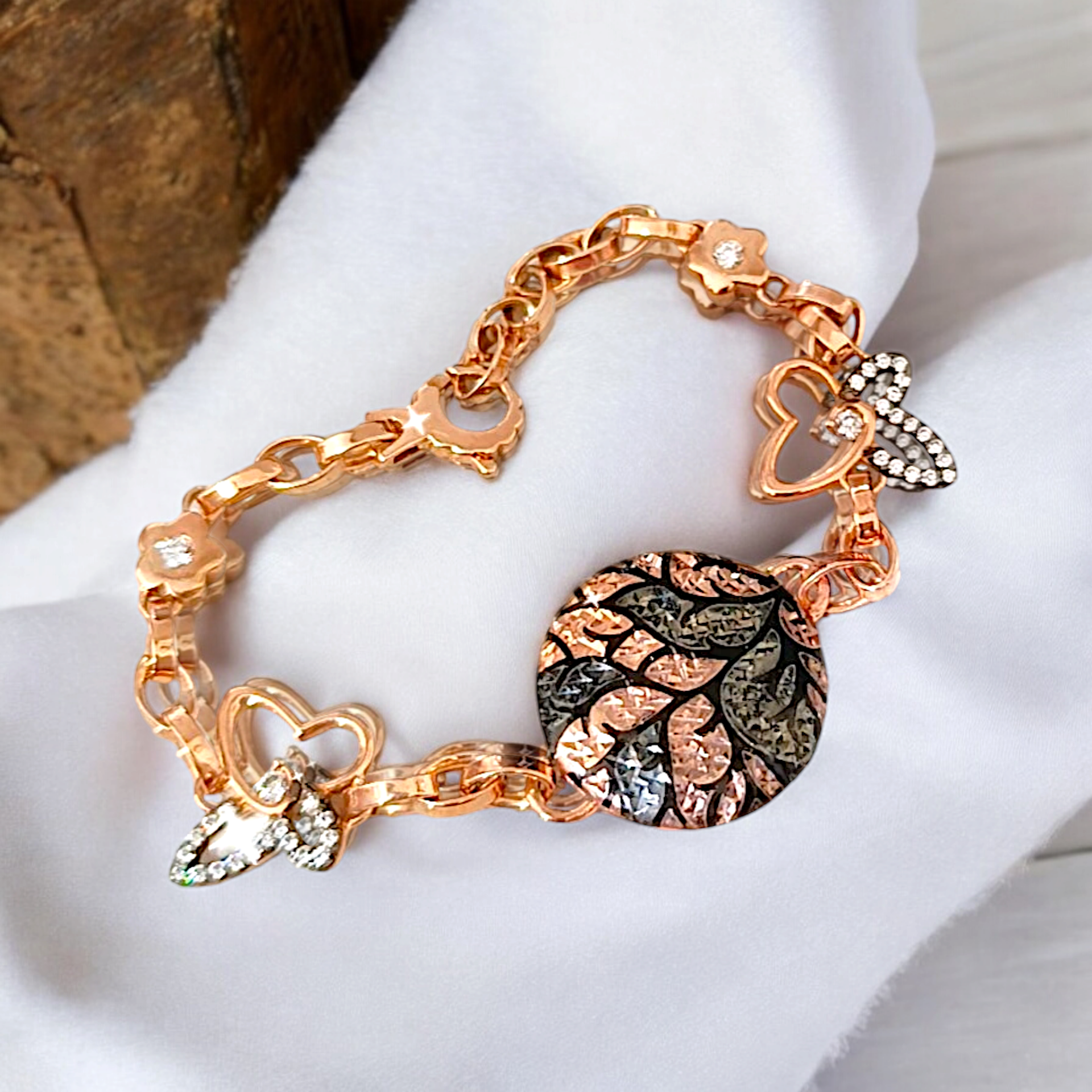 Kekebek İşlemeli Rose Gold Tasarım İthal Gümüş Bileklik