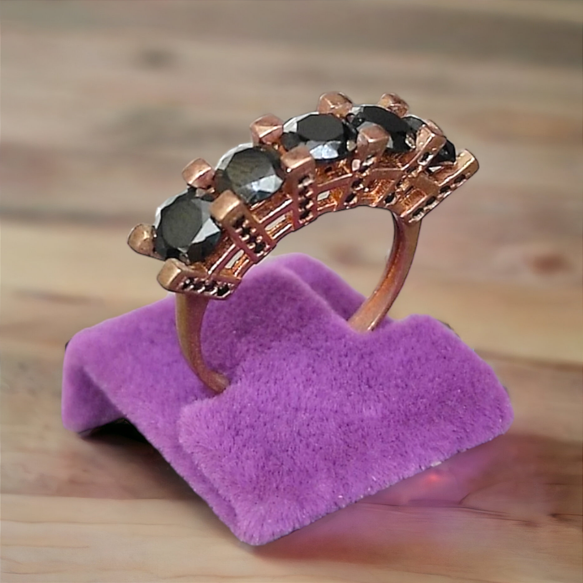 Zirkon Taşlı Rose Altın Kaplamalı 5 Taş Gümüş Yüzük