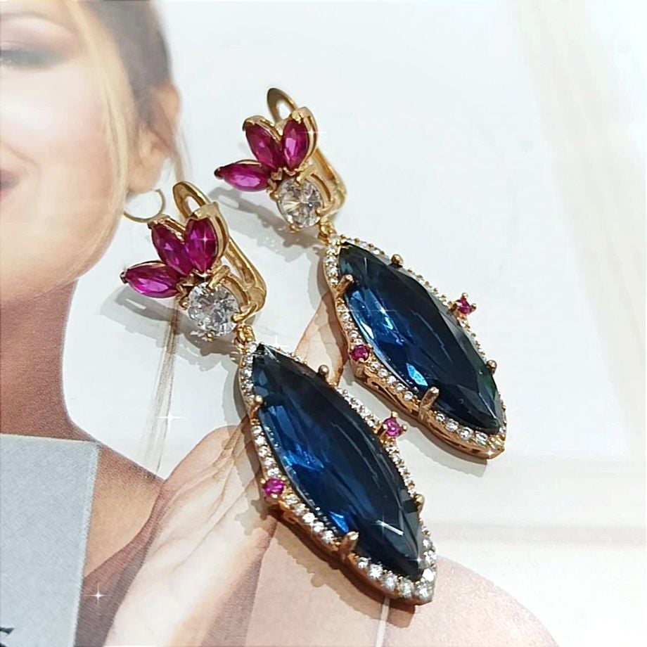 Yakut ve Safir Taşlı Rose İthal Gümüş Küpe