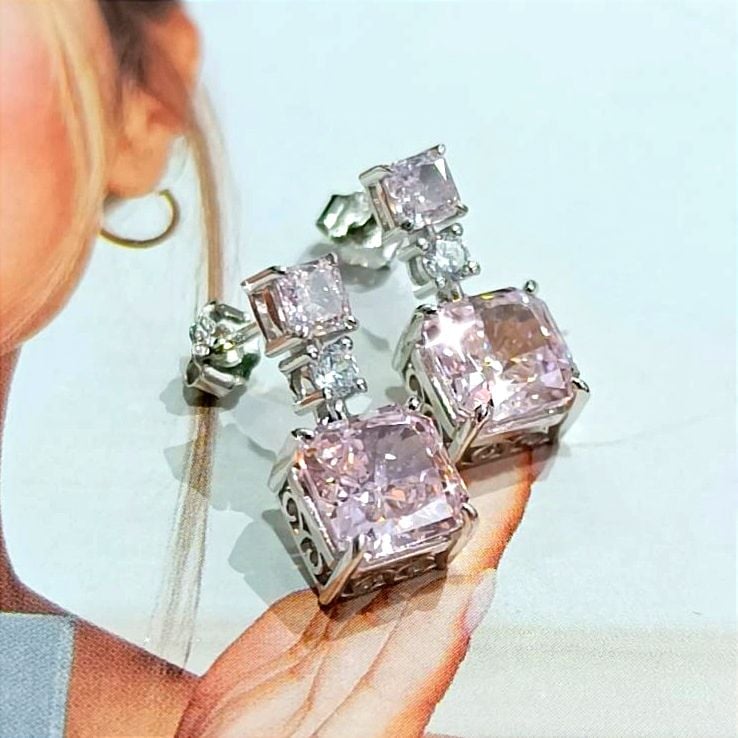 Pembe kuvars Taslı İthal Gümüş çivi Küpe