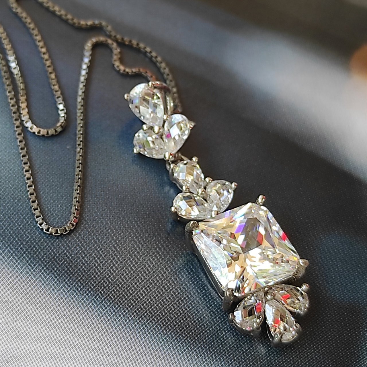 Zirkon Taşlı Altın Rodajlı Gümüş İthal Kolye