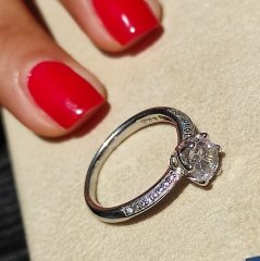 Swarovski Taşlı, Altın Kaplamalı Gümüş Tektaş Yüzük