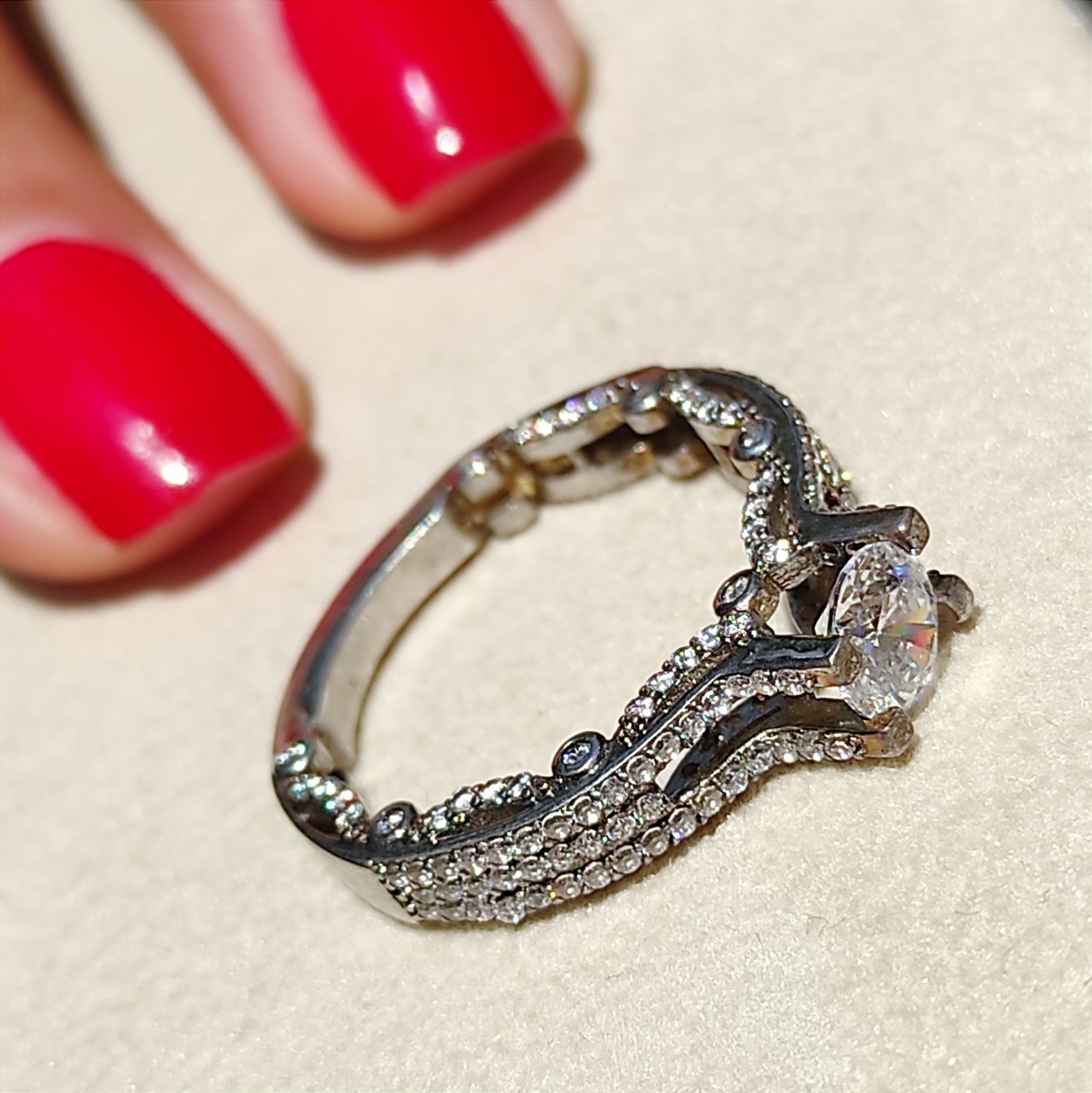 Swarovski Taşlı, Altın kaplamalı Gümüş Tektaş yüzük