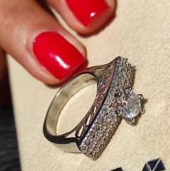 Swarovski Taşlı, Altın Kaplamalı Gümüş Tektaş Yüzük