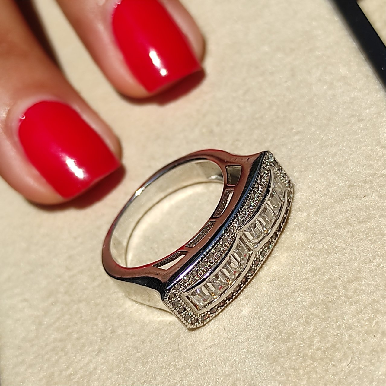 Swarovski Taşlı Altın Kaplamalı Gümüş Yüzük