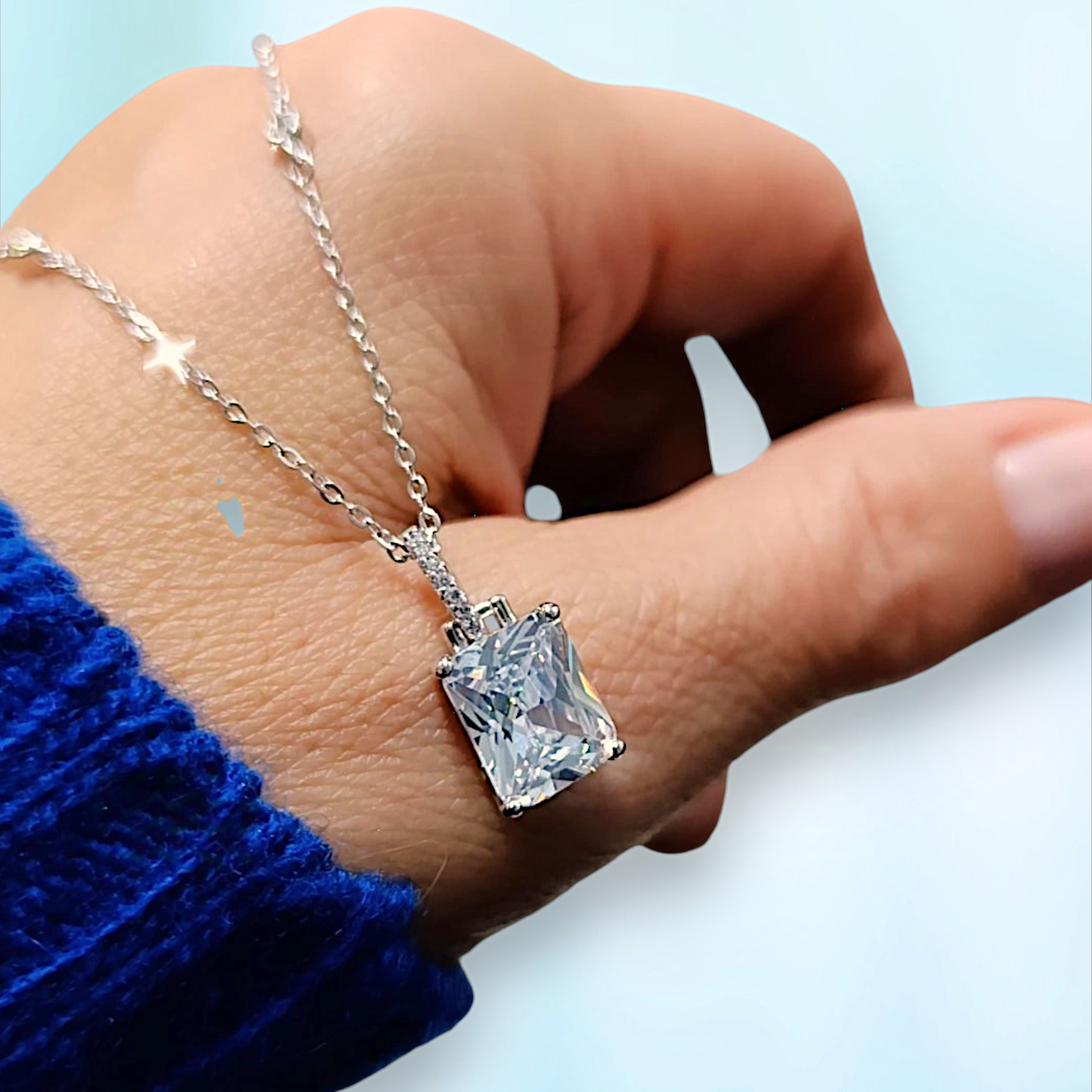 Mozanit Taşlı Altın Kaplamalı Gümüş İthal Kolye