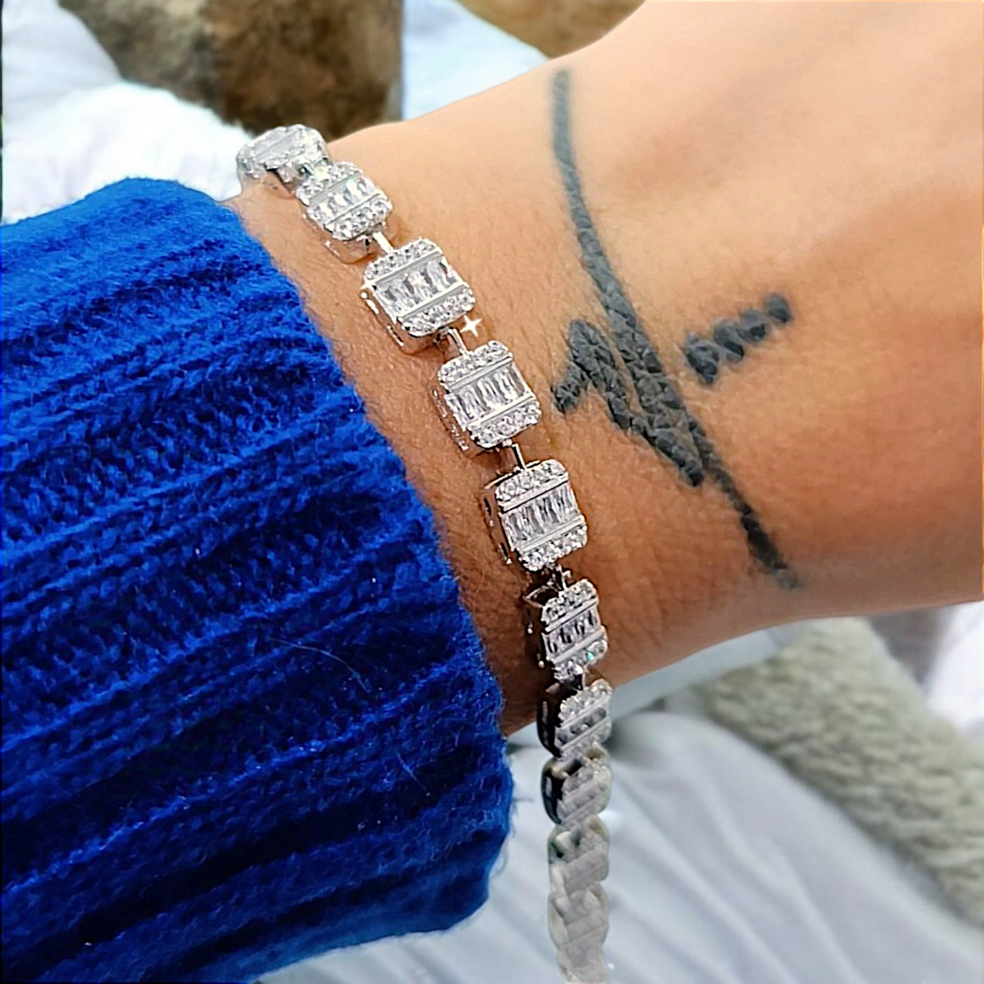 Swarovski Bagety Taşlı Altın Rodajlı Gümüş Bileklik