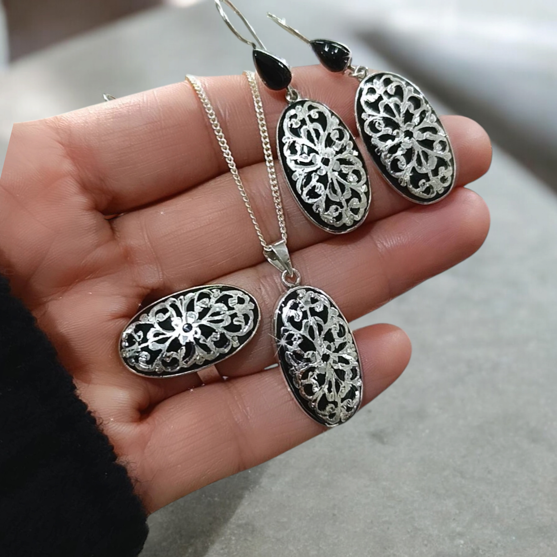 Oltu Taşlı Tasarım Elişi Oval Gümüş Set