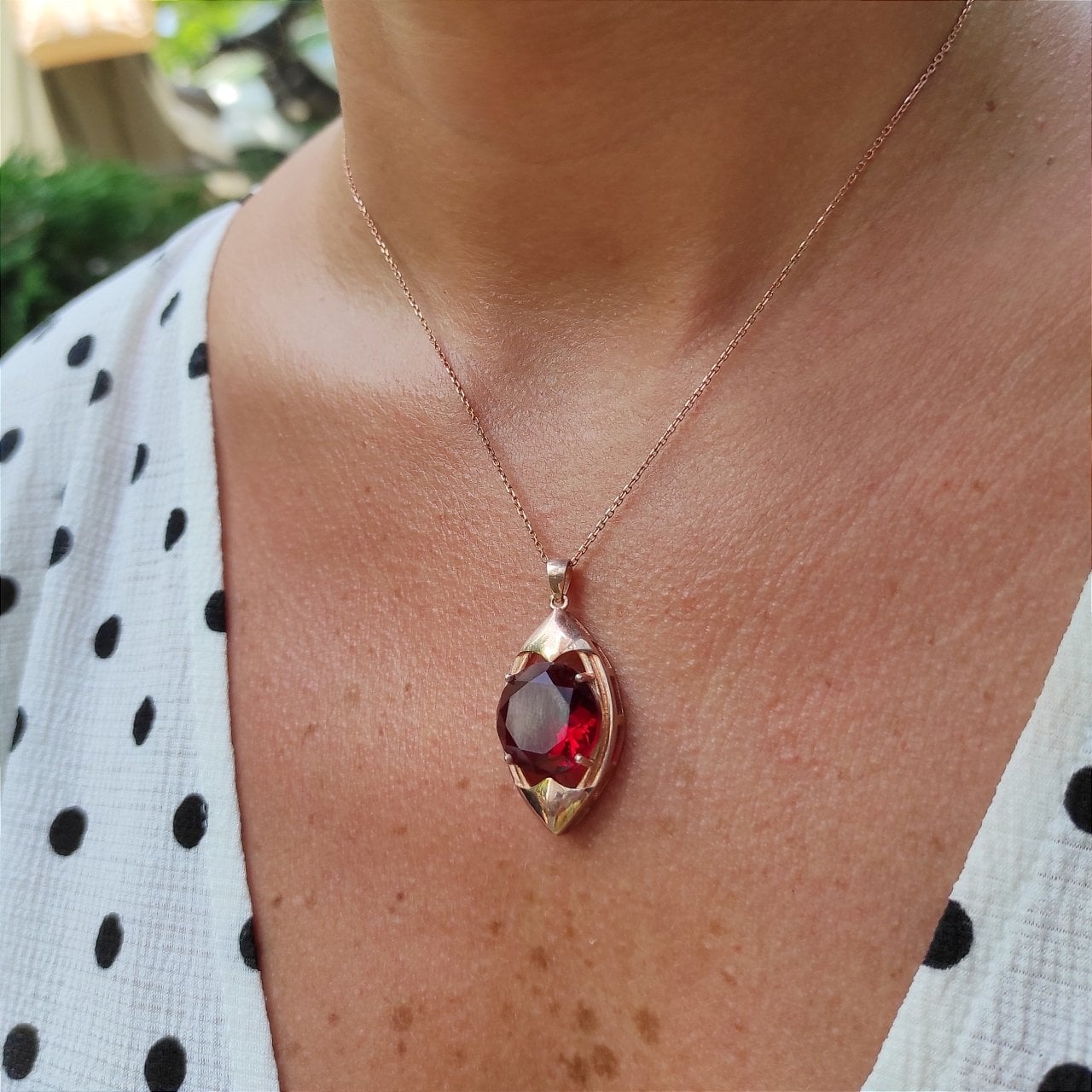 Granat Taşlı Altın Rose Kaplamalı Gümüş Kolye