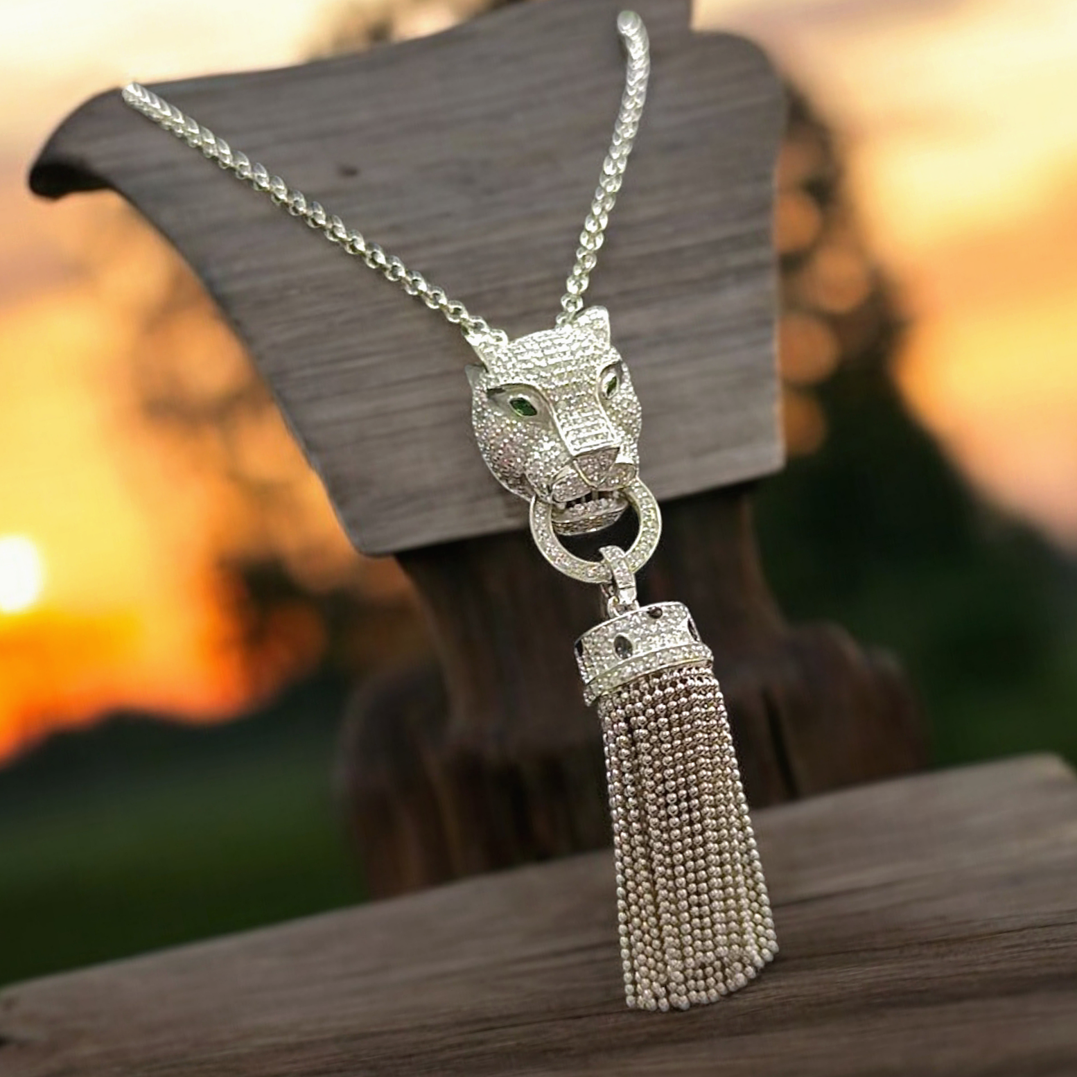 Bulgary model Aslan Başlı Altın Kaplamalı Gümüş Kolye