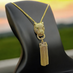 Bulgary Model Aslan Başlı Altın kaplama Gümüş Kolye