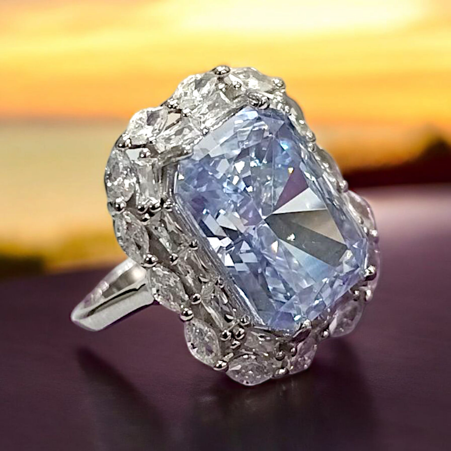 Akuamarin Taşlı Altın Kaplamalı İthal Gümüş Yüzük