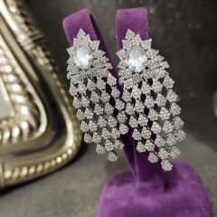 Swarovski  Taşlı İthal Altın Kaplamalı Gümüş Küpe