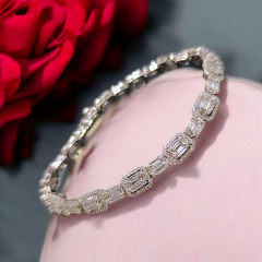 Bagety Kesim Altın Rodajlı Mozanit Taşlı Gümüş Bileklik