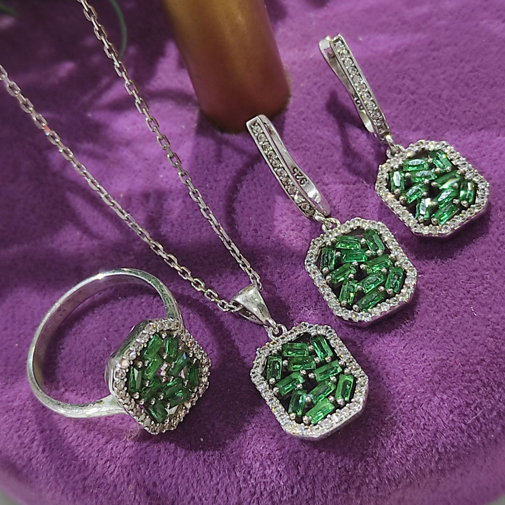 Zirkon Taşlı, Gümüş İthal Set