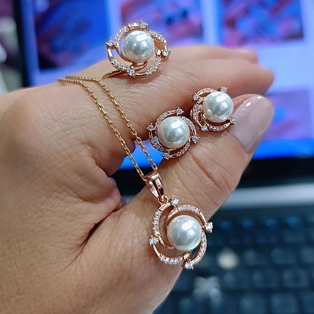 İnci Taşlı Rose Altın Kaplama Gümüş Set