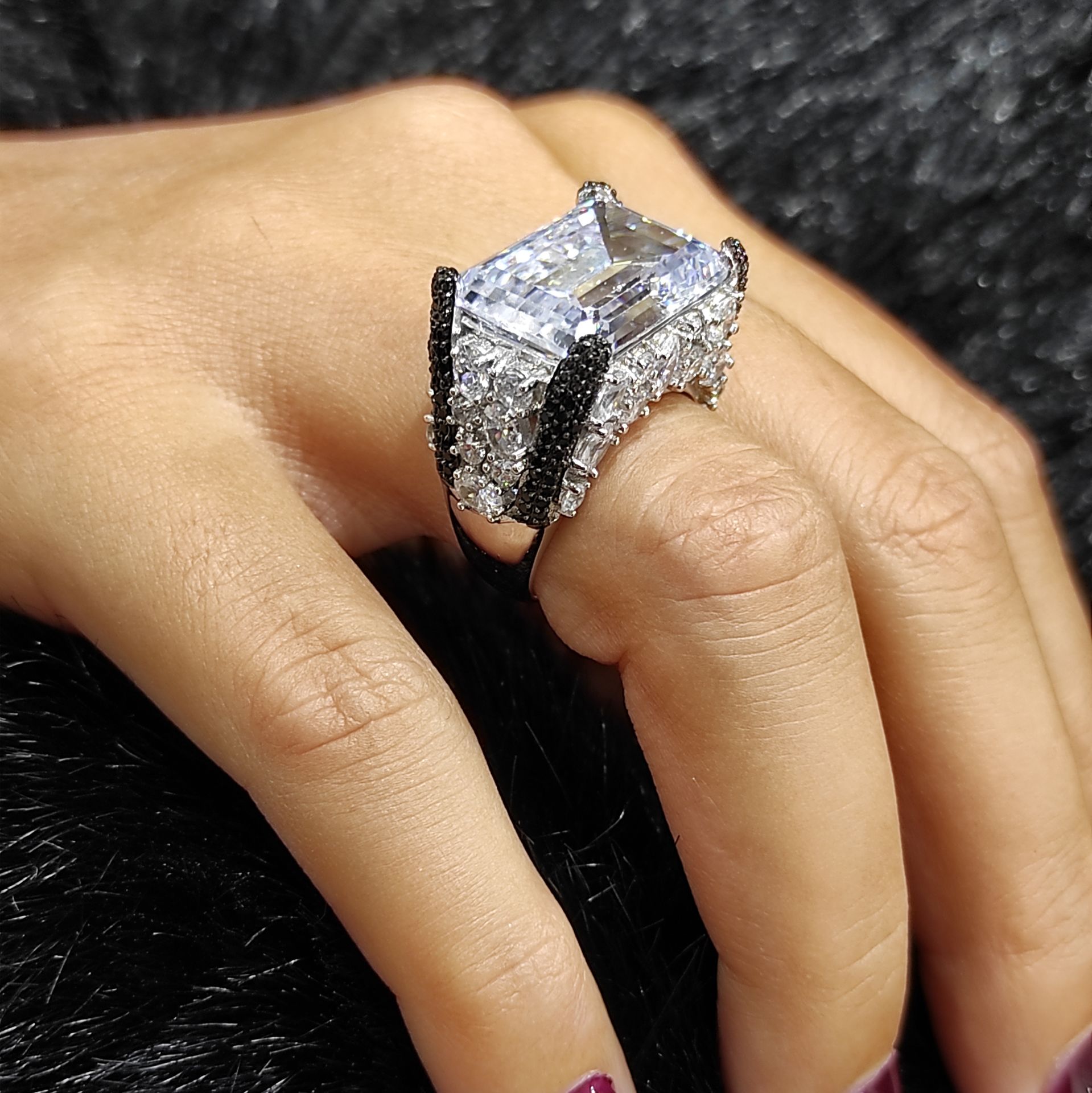 Swarovski Taşlı,Altin Kaplamalı Gümüş İthal Yüzük