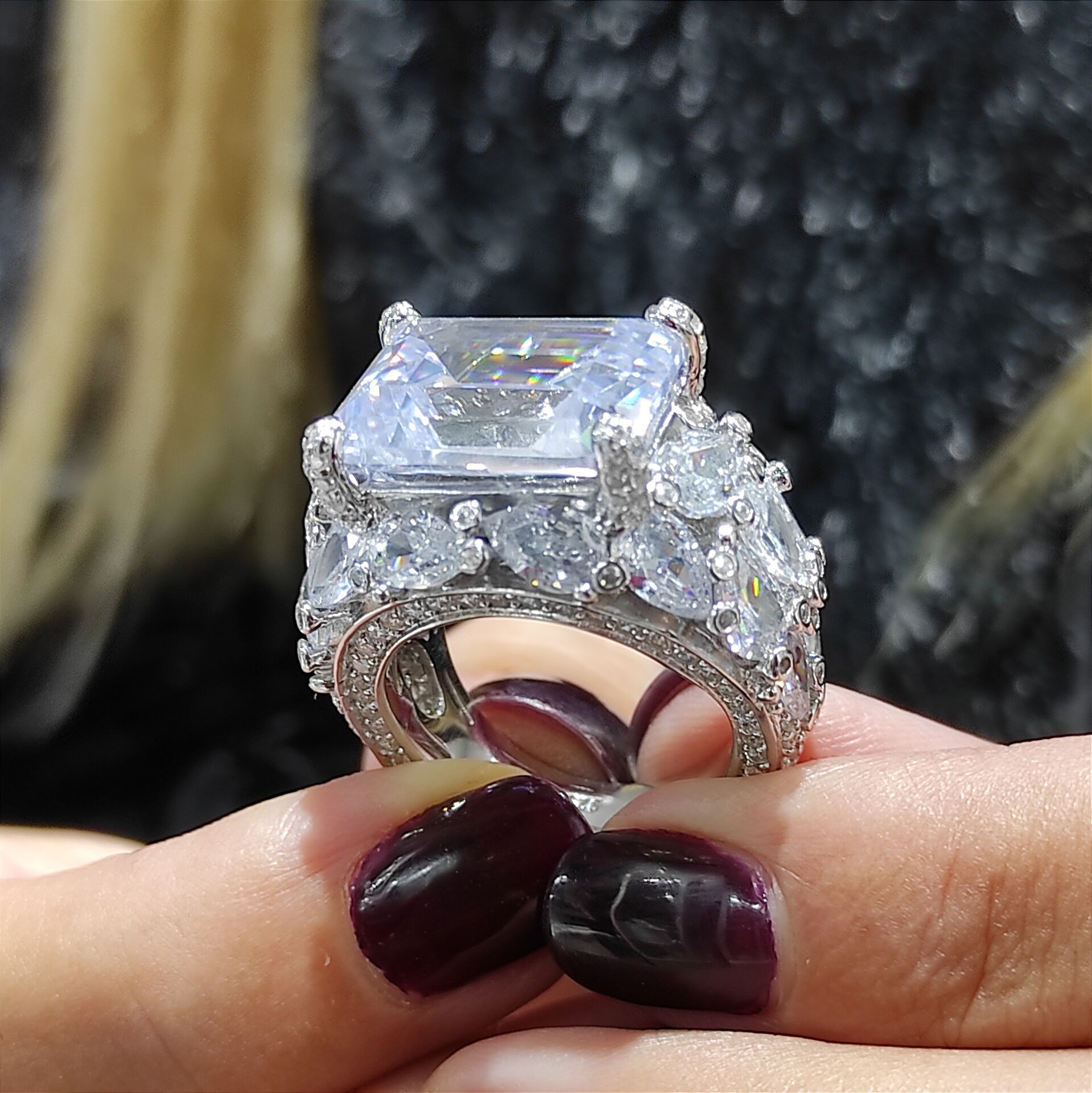 Swarovski Taşlı, Altın Rodajlı İthal Gümüş Yüzük