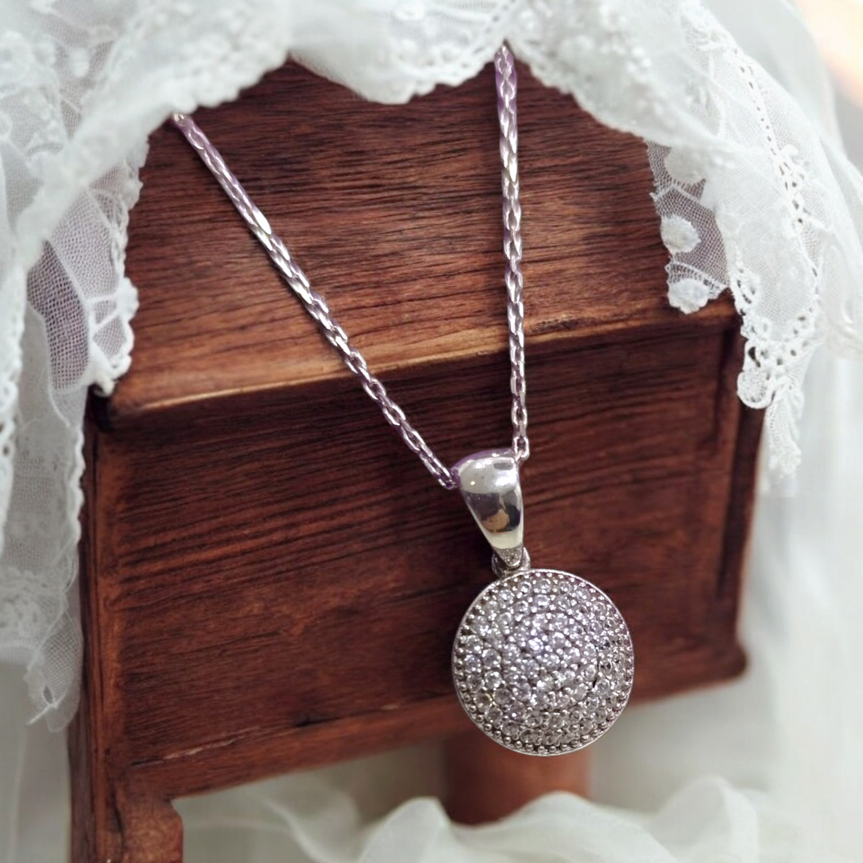 Swarovski Taşlı Altin kaplamalı Gümüş Kolye