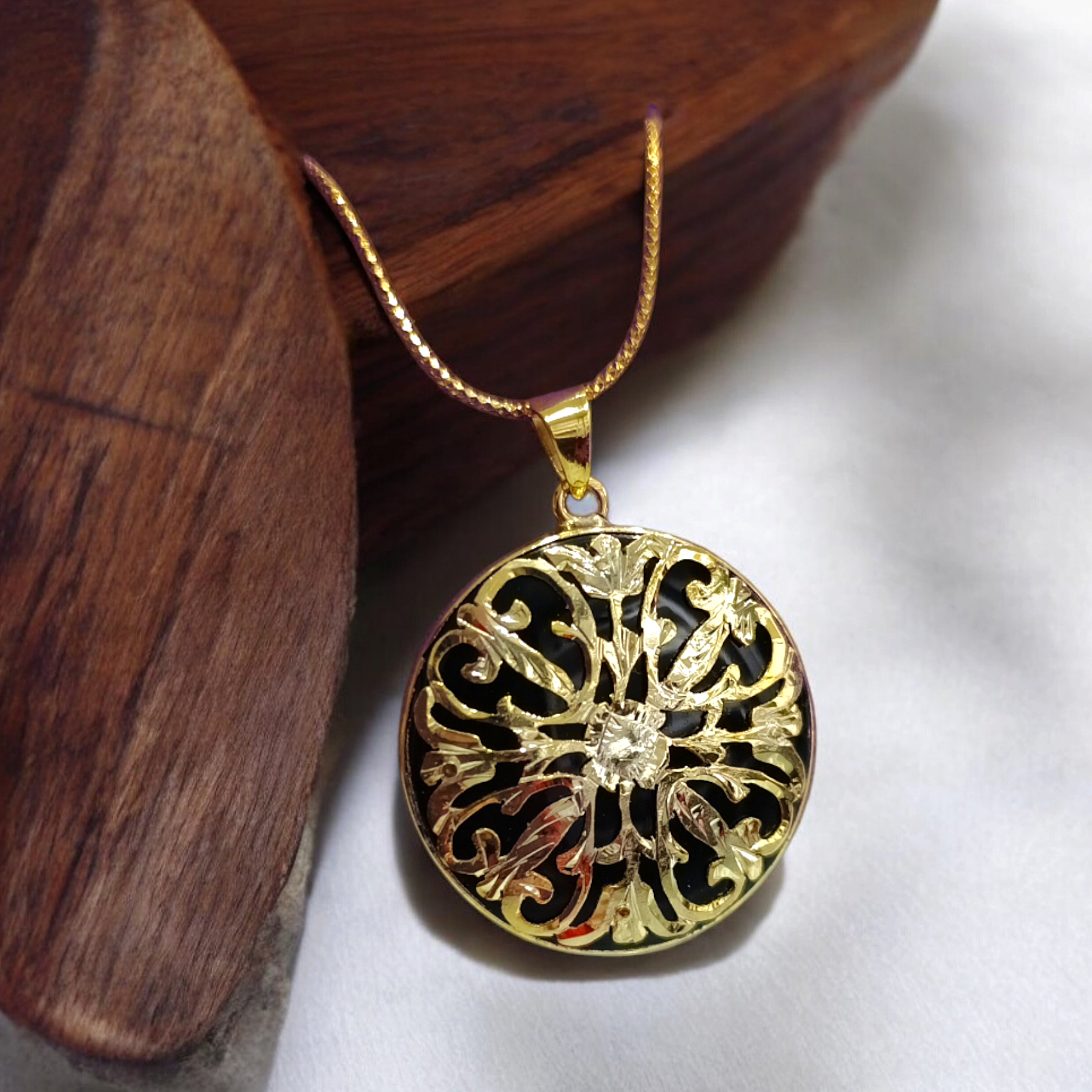 Oltu Taşlı, Altın Kaplamalı Gümüş Kolye