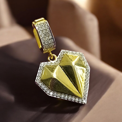 Charm Kalp model Altın kaplamalı Gümüş Uç