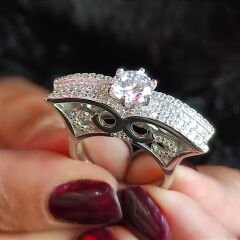 Swarovski Taşlı, Altın Rodajlı Gümüş Tektaş Yüzük